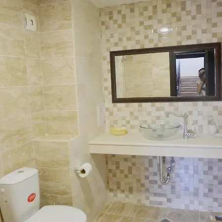 Хотел Ashram Приморско