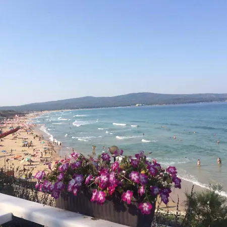 Hotel Ashram Primorsko